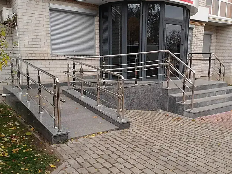 Перила з нержавіючої сталі