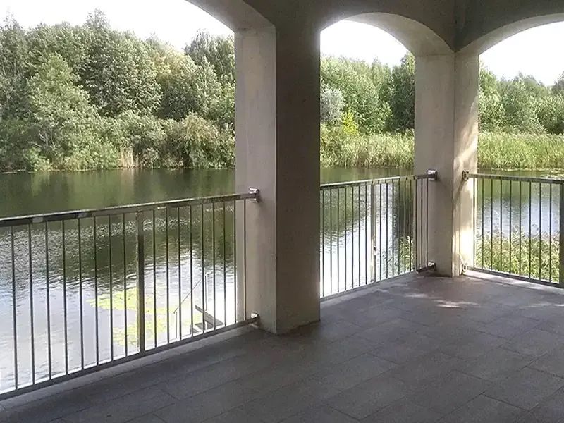 Перила з нержавіючої сталі марки AISI 304