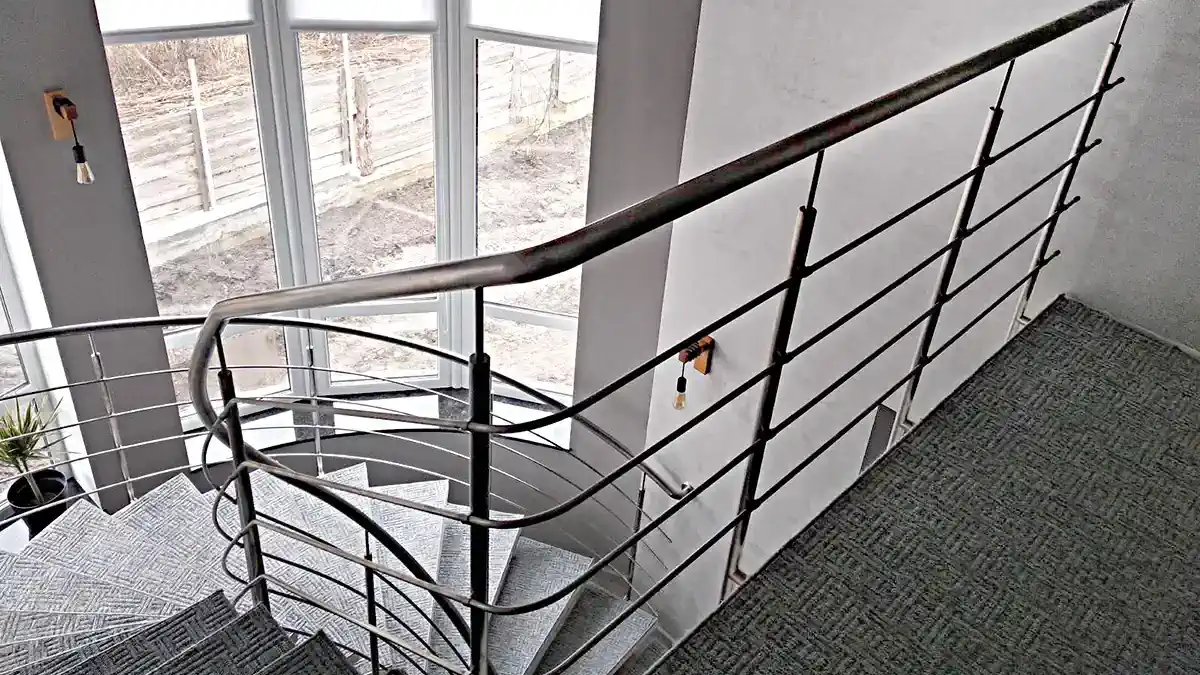 Перила на сходи. Виготовлення перил. Замовлення перил. Заказ перил. Перила на лестницу. Перила из нержавейки