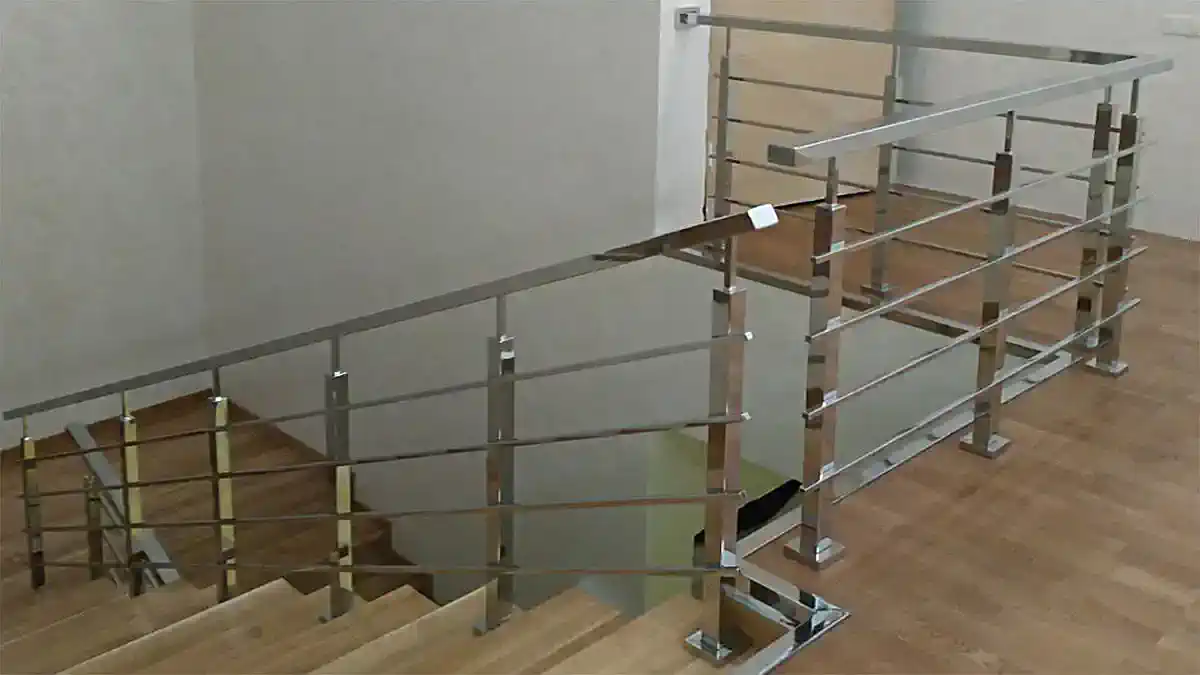 Перила на сходи. Виготовлення перил. Замовлення перил. Заказ перил. Перила на лестницу. Перила из нержавейки