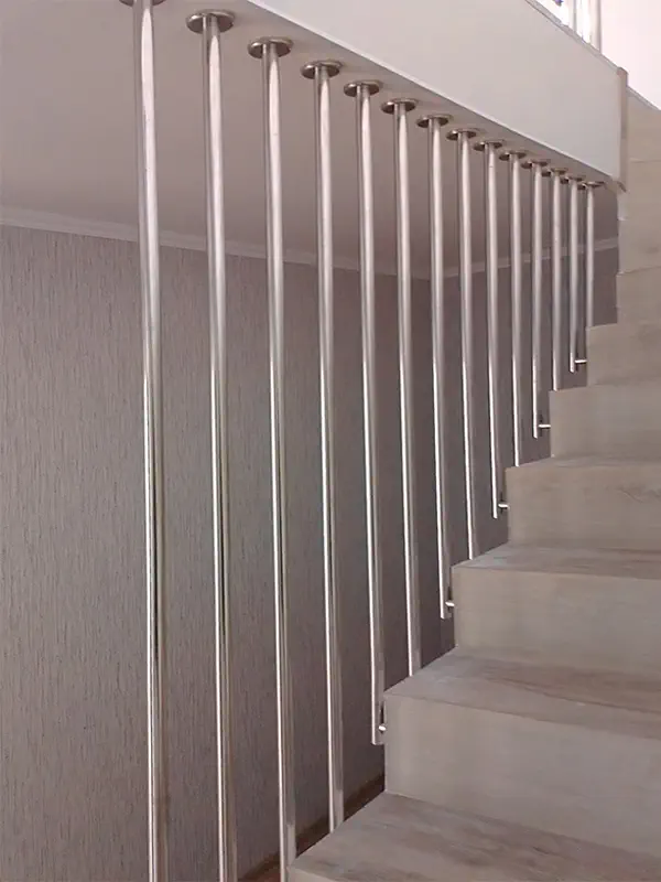 Огородження сходів, ограждение лестницы, шторка