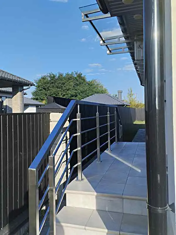 Перила в Полтаве, Перила из нержавейки, Перила на ступеньки