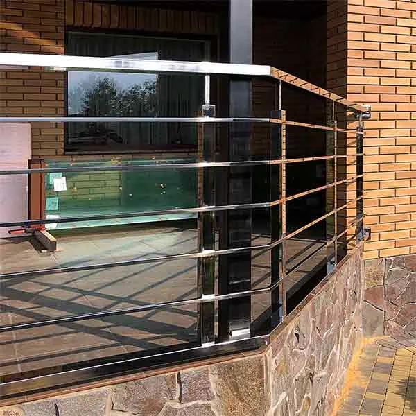 Перила на сходи, Перила з нержавійки