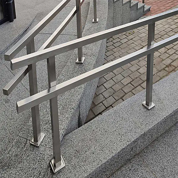 Перила на лестницу и пандус Житомир