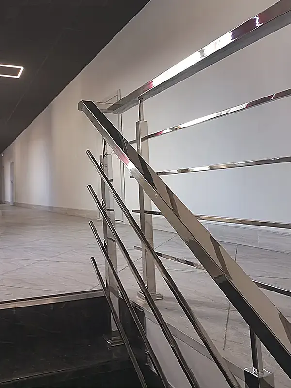 Перила на сходи в будинку, Перила з нержавійки, Купити перила