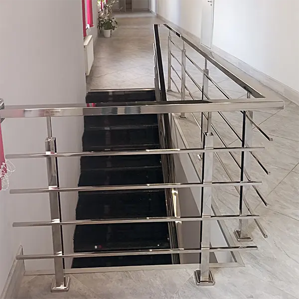 Перила в Хмельницькій області, Перила з нержавійки