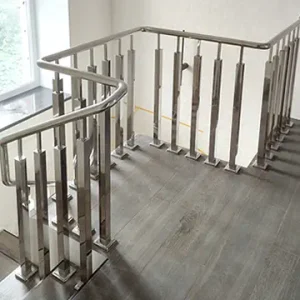Перила з нержавійки, перила на сходові марші, Перила из нержавейки, перила на лестничные марши