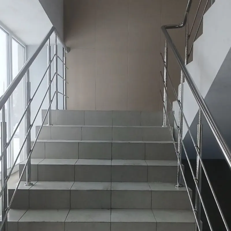 Перила з нержавійки, перила на сходові марші