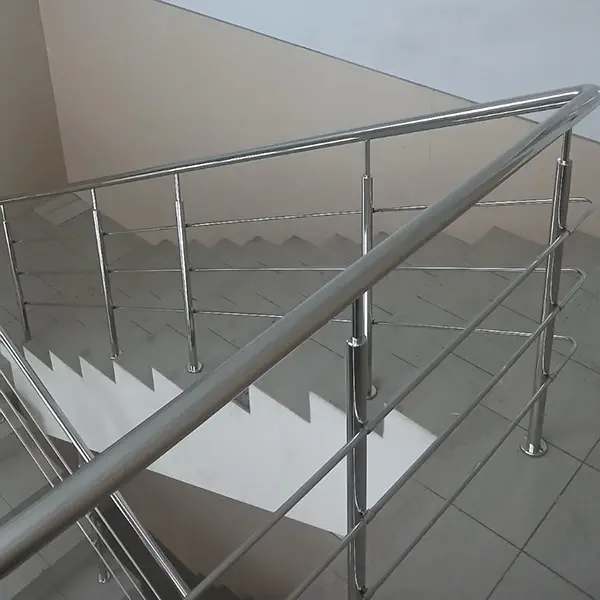 Перила з нержавійки, перила на сходові марші